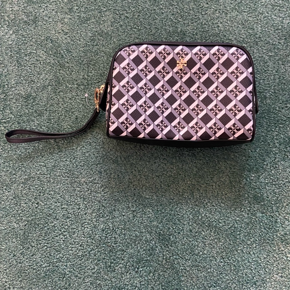 Black and White Checkered Wristlet